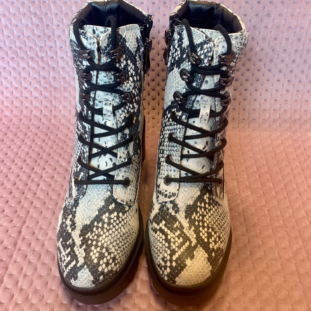 NEW Madden Girl combat boots - Picture 3 of 5